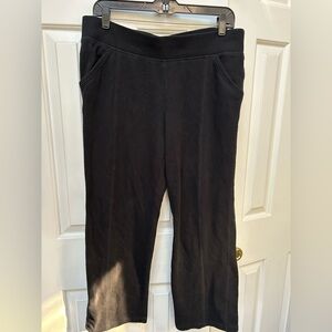 Women's Sonoma Life & Style Black Pants. LP. Slant pockets. Elastic waistband.